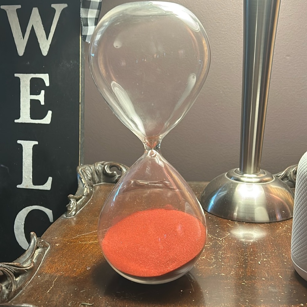 Decorative hour glass